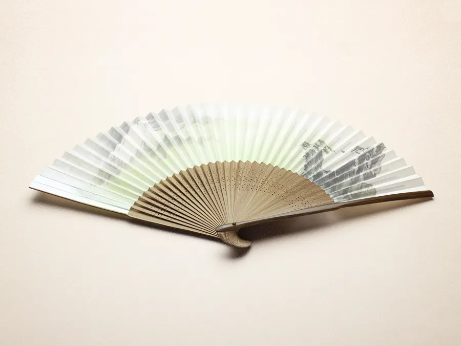 下から